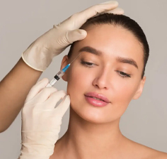 بوتاکس چیست؟ کاربردهای بوتاکس چیست؟